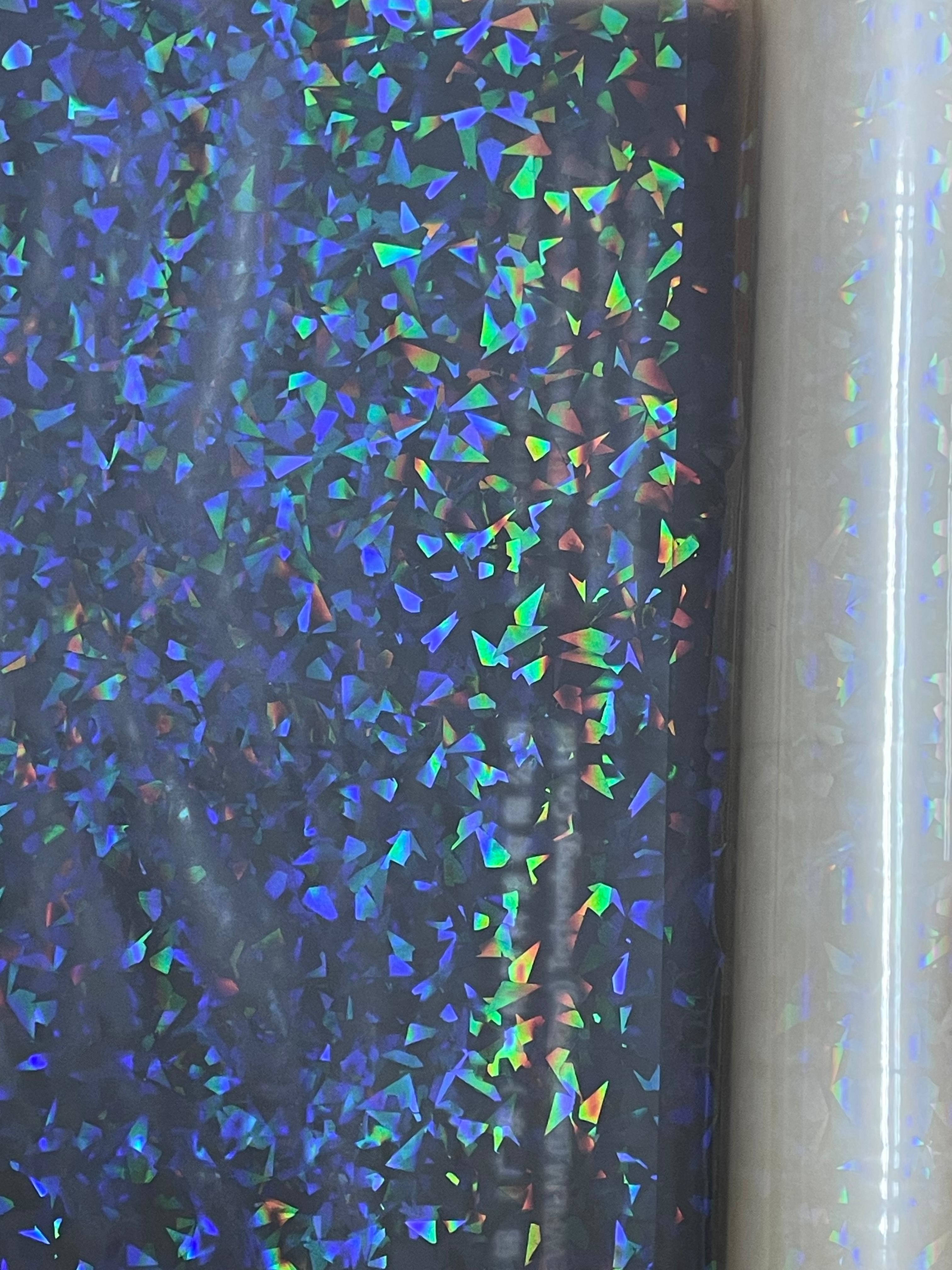 Holographic lamination film