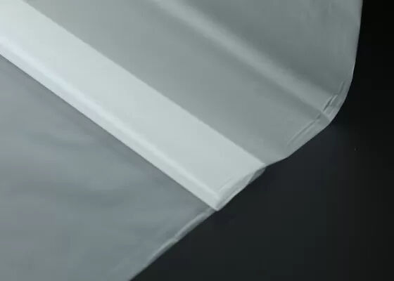 अच्छी कीमत तापमान प्रतिरोधी -40°C से 120°C लेमिनेशन फिल्म रोल 12-30 माइक्रोन मोटाई और बेहतर सुरक्षा के लिए ईवीए गोंद परत के साथ ऑनलाइन