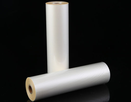 Good price पेपर पैकेजिंग के लिए 1920mm 35mic मैट / ग्लॉसी BOPP / PET हॉट मेल्ट लैमिनेशन फिल्म ऑनलाइन